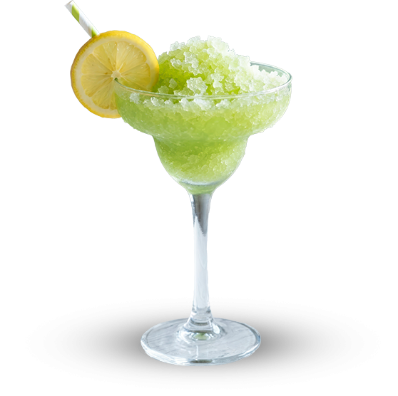Slushie Grüne Margarita mit Eis und einer Zitronenscheibe in einem Glas.